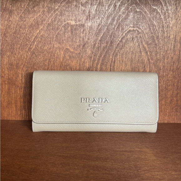 *HALF OFF TODAY ONLY!* Prada Saffiano Leather Continental Wallet - Picture 1 of 8
